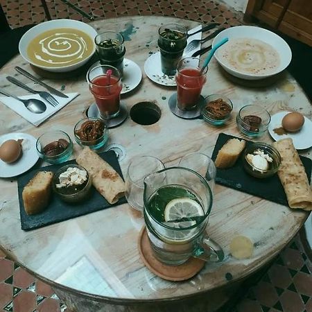Youth Hostel Tarbiaat 44 Tétouan 外观 照片
